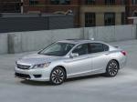 Honda Accord Hybrid EX-L 2013 года (US)